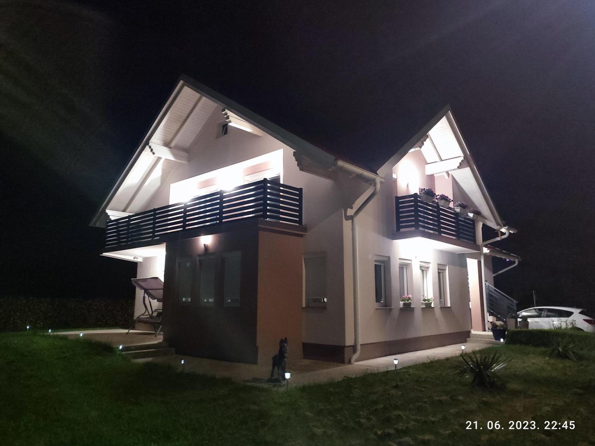 Apartman Swans Otocac Luaran gambar